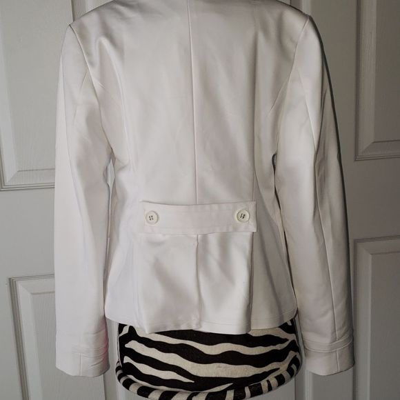 FF 💘🖤💘 NEW YORK & COMPANY WHITE BUTTON LONG SLEEVE BLAZER JACKET - Picture 7 of 8